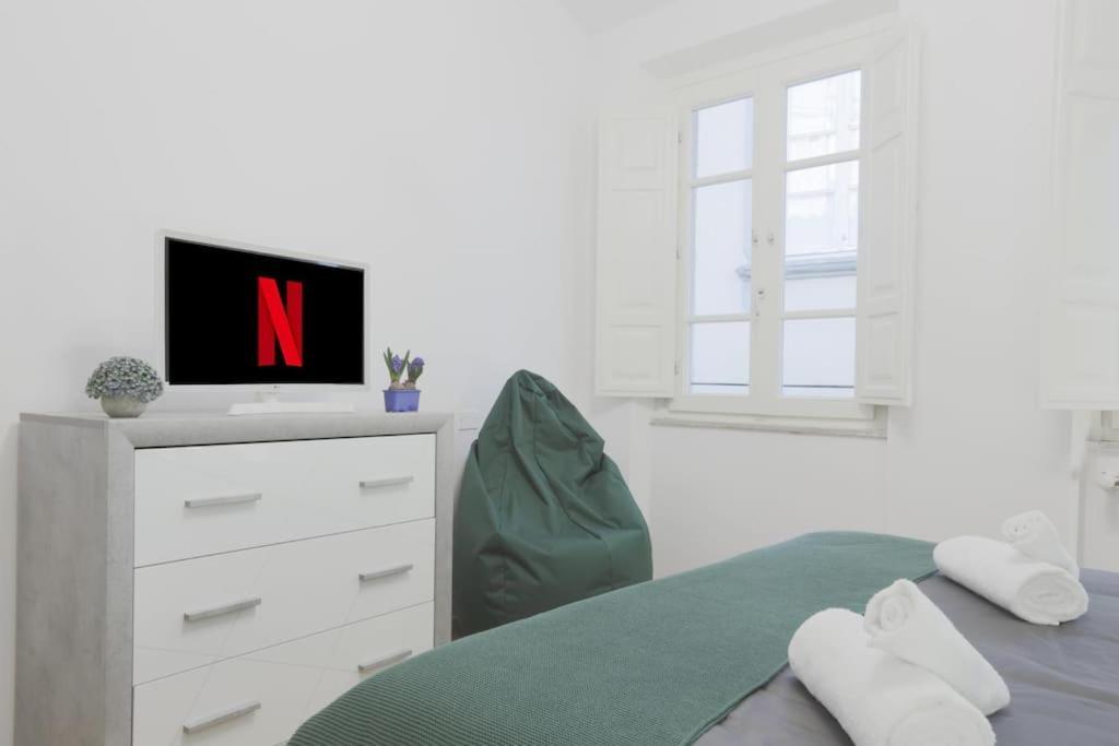 *New Attic*-Lucca Citycenter-Balcony-Netflix Экстерьер фото