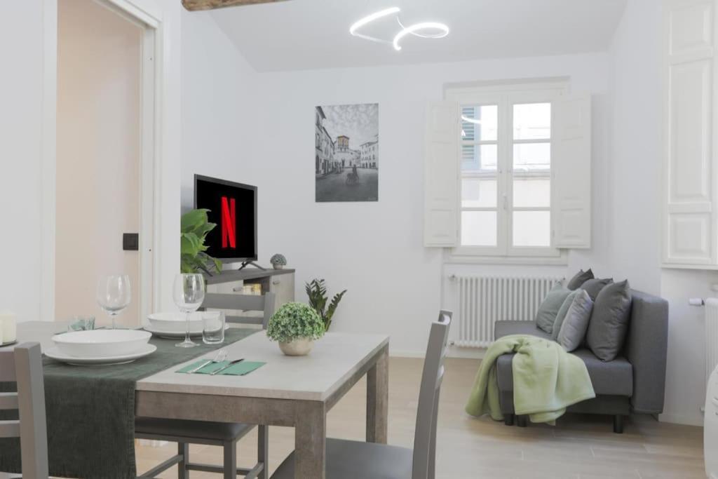 *New Attic*-Lucca Citycenter-Balcony-Netflix Экстерьер фото