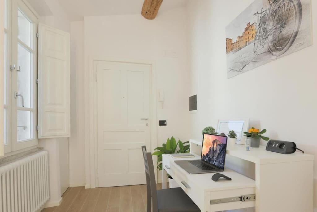 *New Attic*-Lucca Citycenter-Balcony-Netflix Экстерьер фото